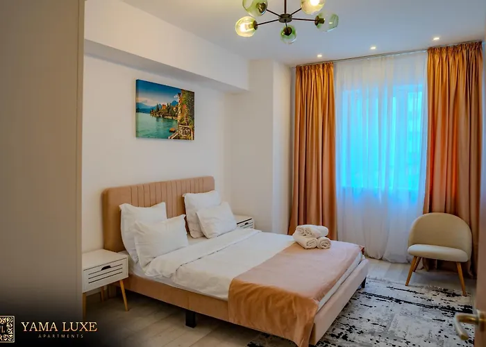 Yamaluxe Apartments - Pink & Gold With Many Facilities