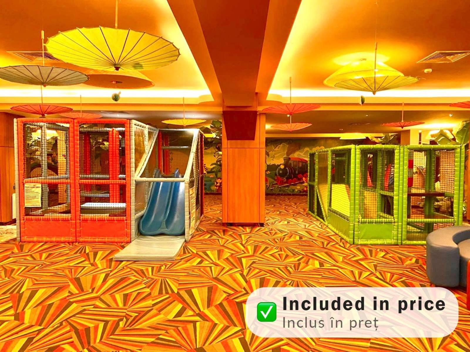 Yamaluxe - Pink & Gold With Many Facilities Apartament *